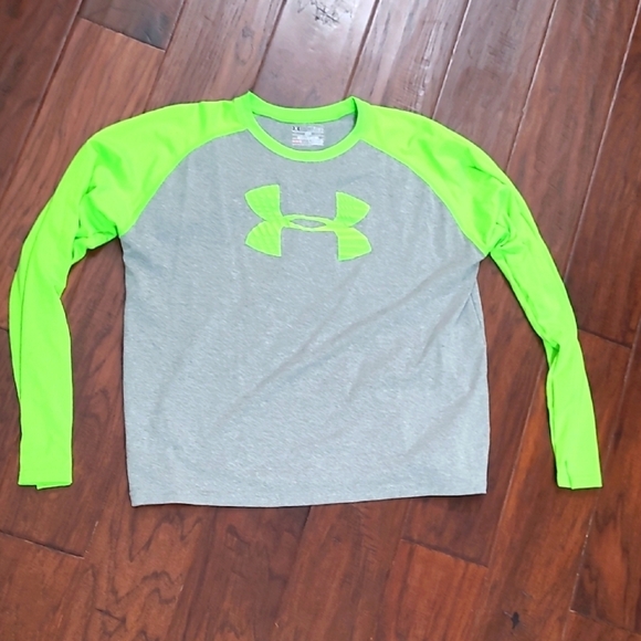 Under Armour Other - Under Armour Grey and Bright Green Long Sleeve Top size YXL